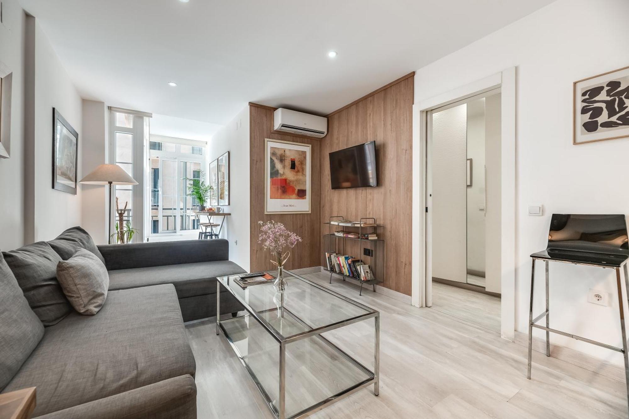 Victoria 16 Premium By Nagoa Homes Malaga Exterior photo